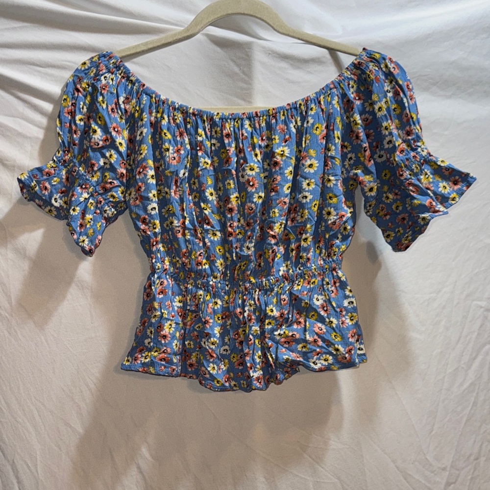 American Eagle Outfitters Blue Floral Blouse